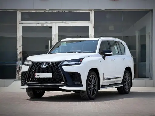 LEXUS LX600